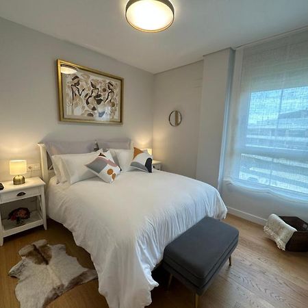 A Estrenar Amplio Con Piscina Y Parking Apartment Getxo Ngoại thất bức ảnh