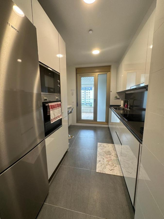 A Estrenar Amplio Con Piscina Y Parking Apartment Getxo Ngoại thất bức ảnh